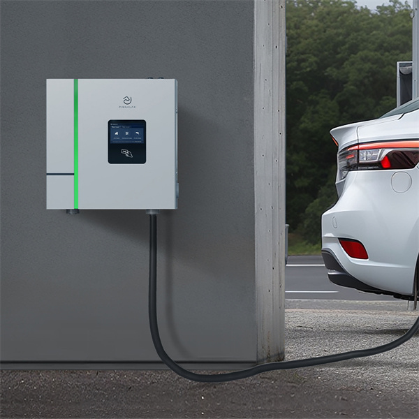 Come Usare una Stazione di Ricarica DC EV