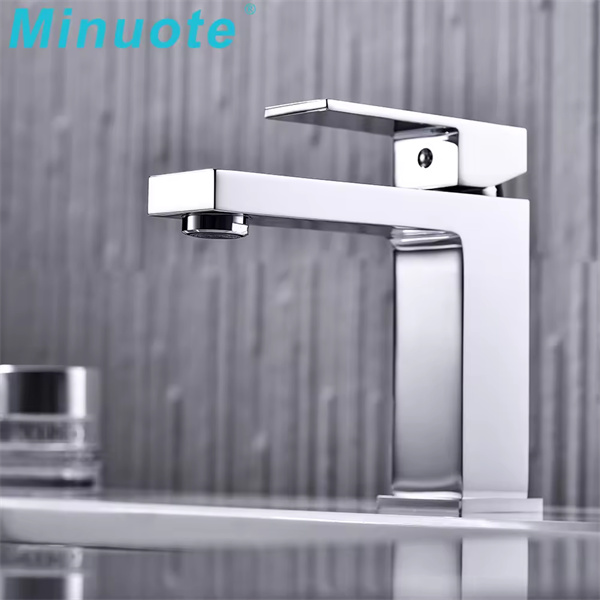 Upgrade your sink with a table top wash basin tap.