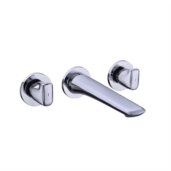 Effortlessly switch between bath and shower with a wall-mounted mixer