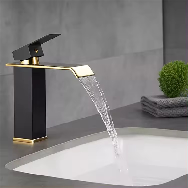 One-Handle Faucet for Your Bath
