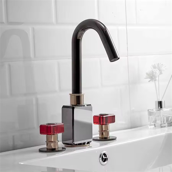 Touchless Hand Basin Taps for Maximum Hygiene