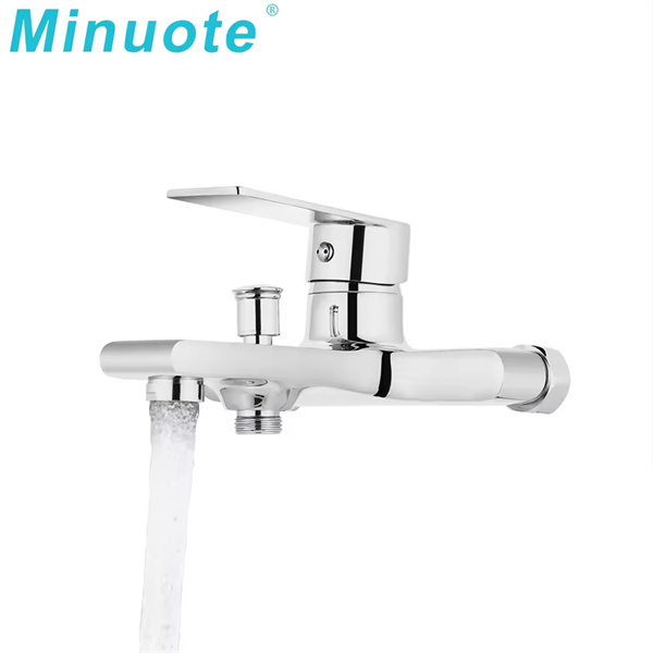 Gagnez du temps et de l'eau avec des robinets d'évier à levier unique