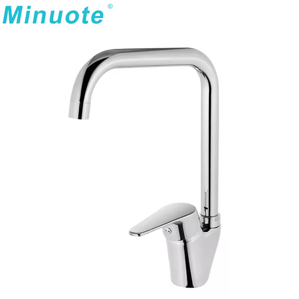 The benefits of a single handle faucet for your bathroom.