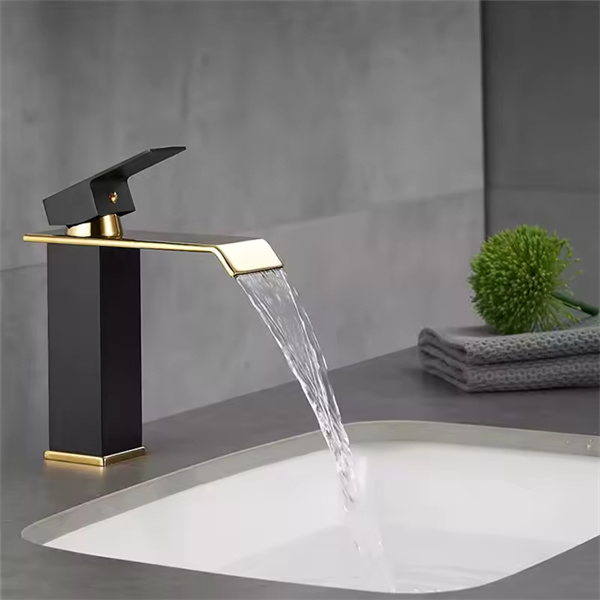 Comment installer et entretenir vos robinets mixeurs de baignoire et de lavabo