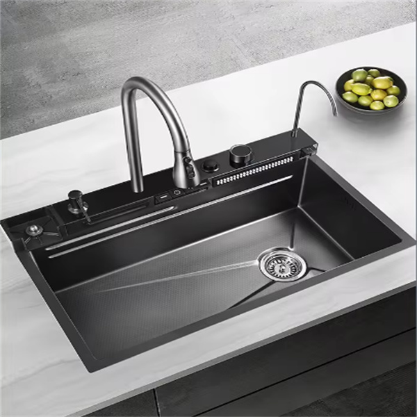 Space-Saving Bowl Sink Helps Your Counter Stay Organized