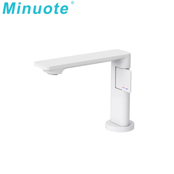 Single Lever Bathroom Faucet for an Easy Lifestyle