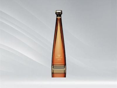 Maximizing Shelf Impact with a Bold and Unconventional Spirit Bottle