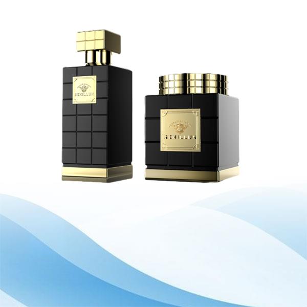 A sophisticated and captivating scent presented in a striking blue bottle