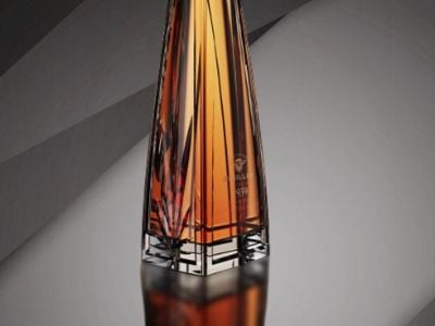 Les darreres tendències en disseny personalitzat d'ampolles de licor per a marques dels EUA