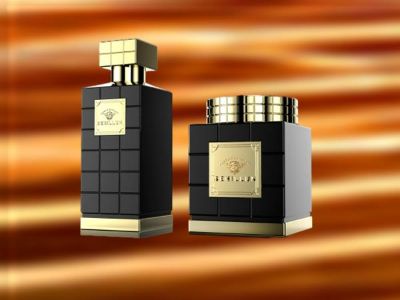 The Evolution of Glass Spray Bottles in Perfume History