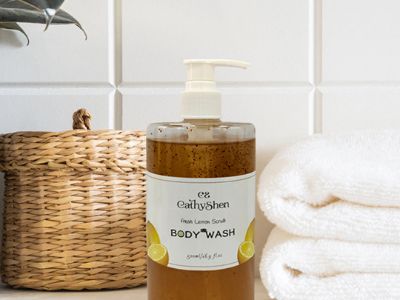 How Antibacterial Shower Gel Helps with Body Acne