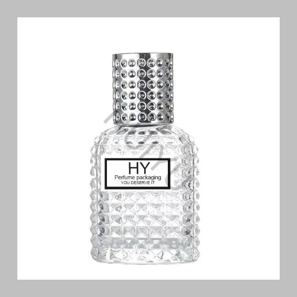 Sécherus vun Vintage Mini Parfumfläschkes