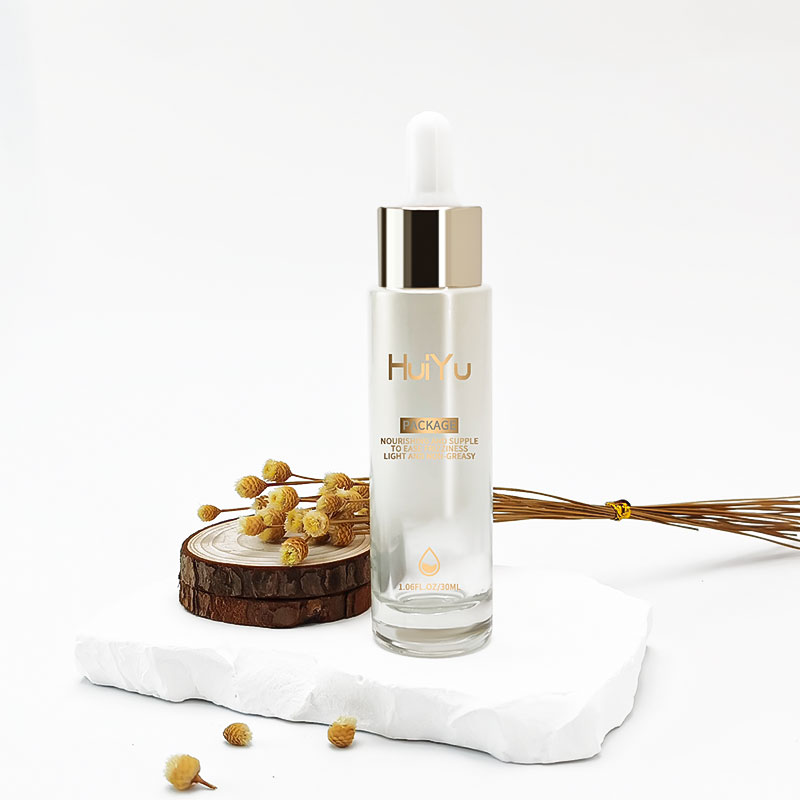 Innovasie in Rooi en Wit Buis Wimperverf