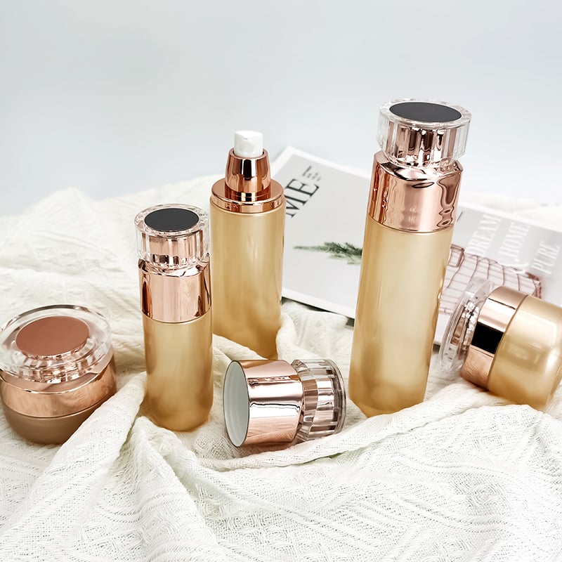 luxefull glasflakken foar cosmetics verpakking mei pompe crèmepot HY-2308