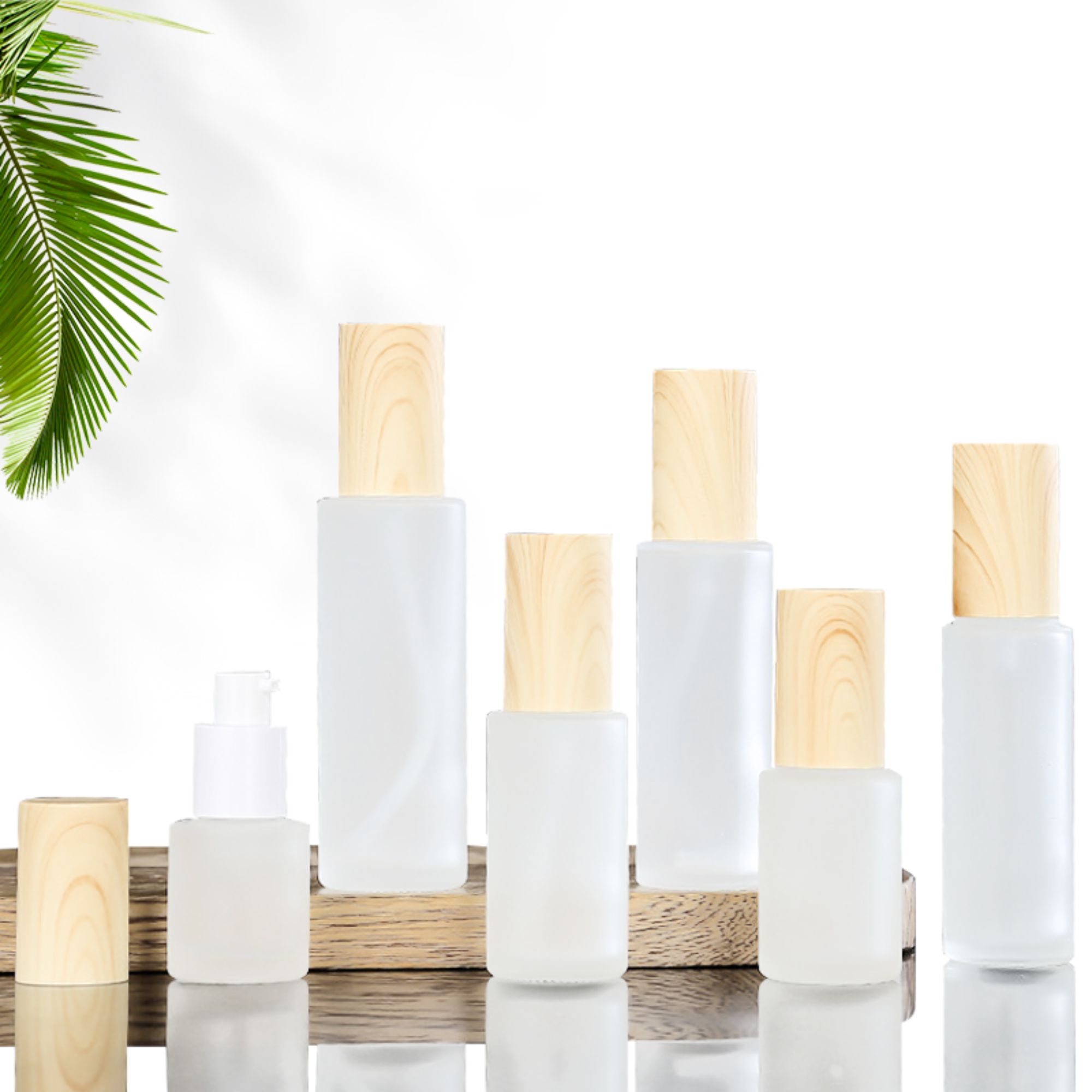 Leere Gläser Parfumflaschen fir Deko benotzen