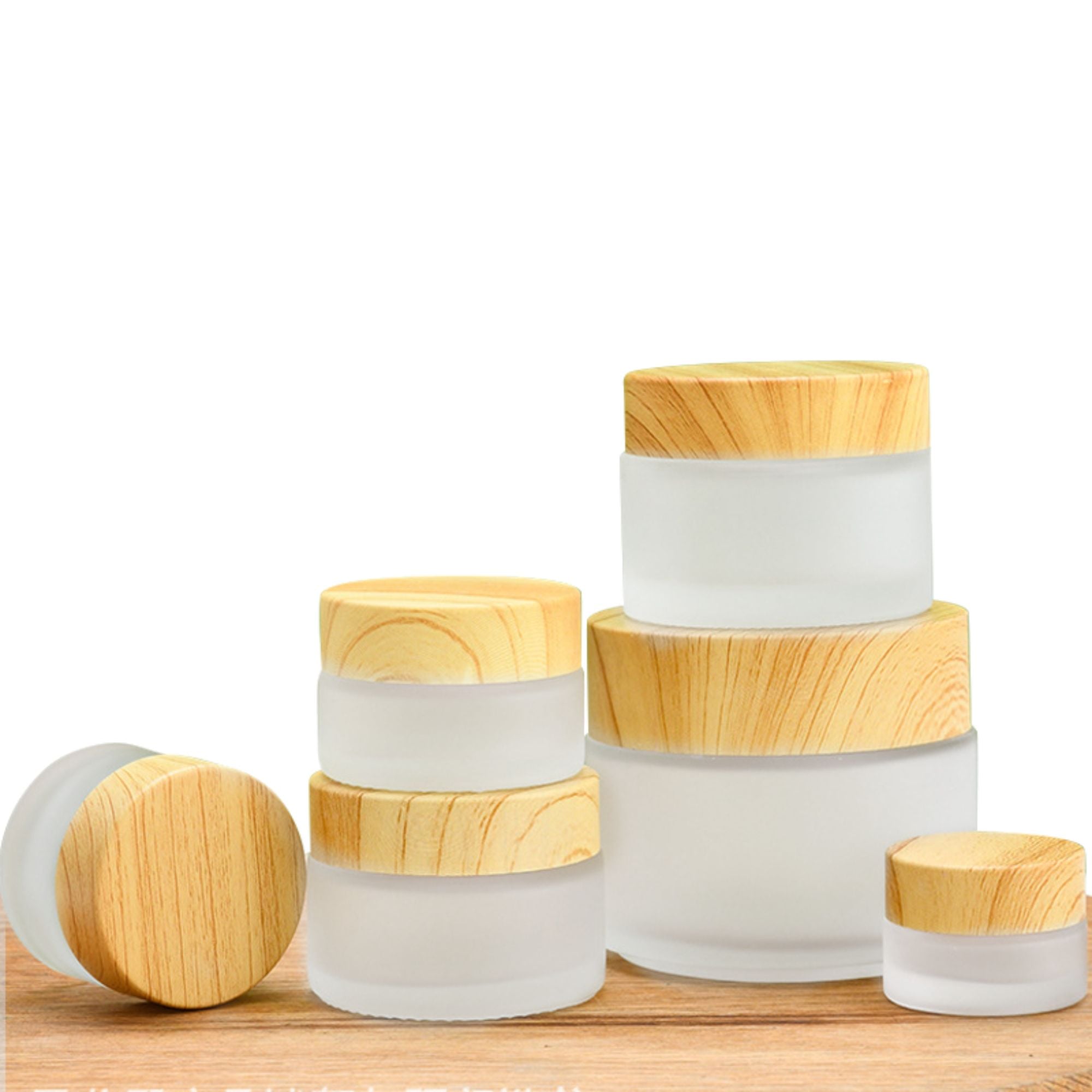 Wou kritt ee ëmweltfrëndlech kloer Kosmetikgläser fir nohalteg Verpackungen?