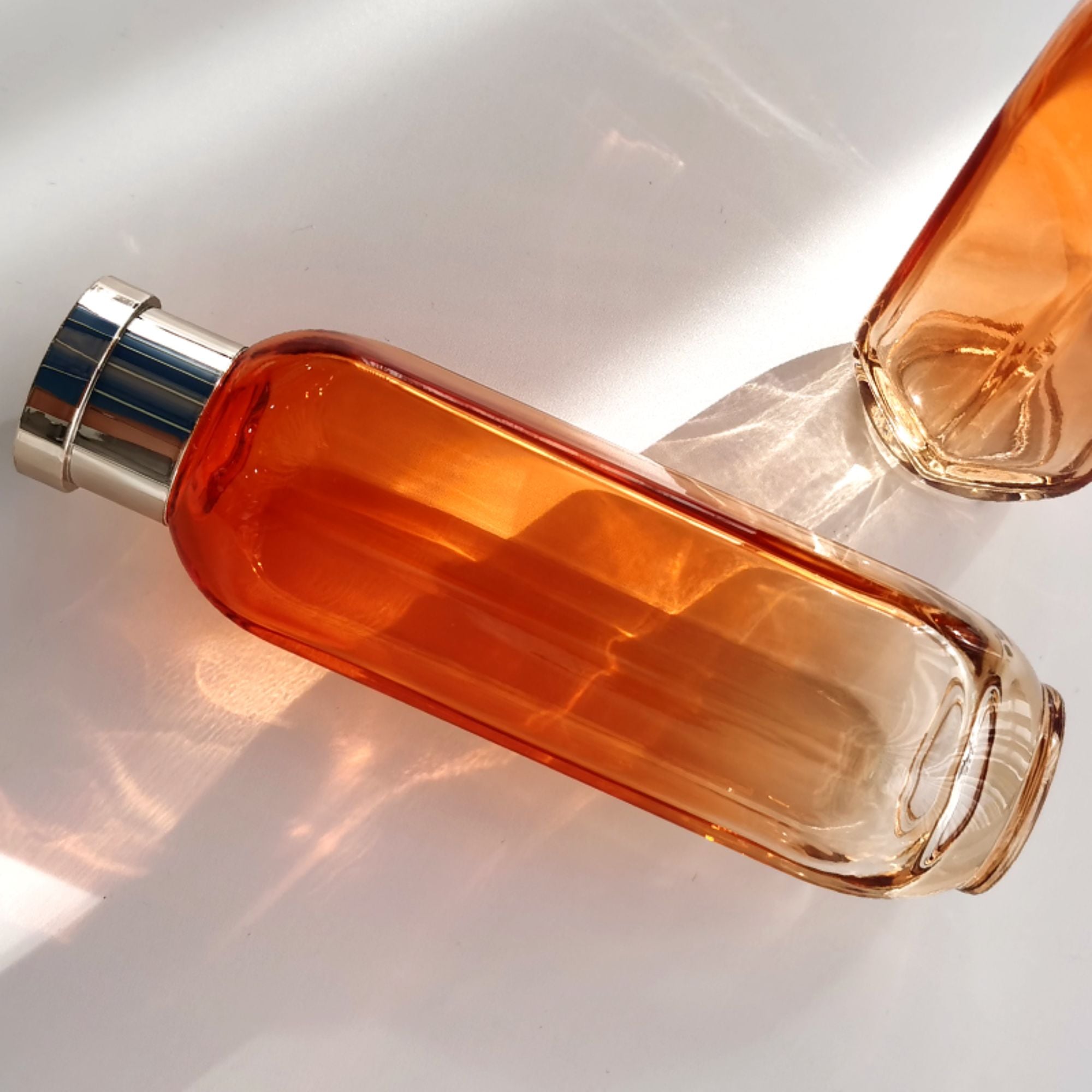 Costom Unique Design Glass Bottle Cosmetic HY-2382