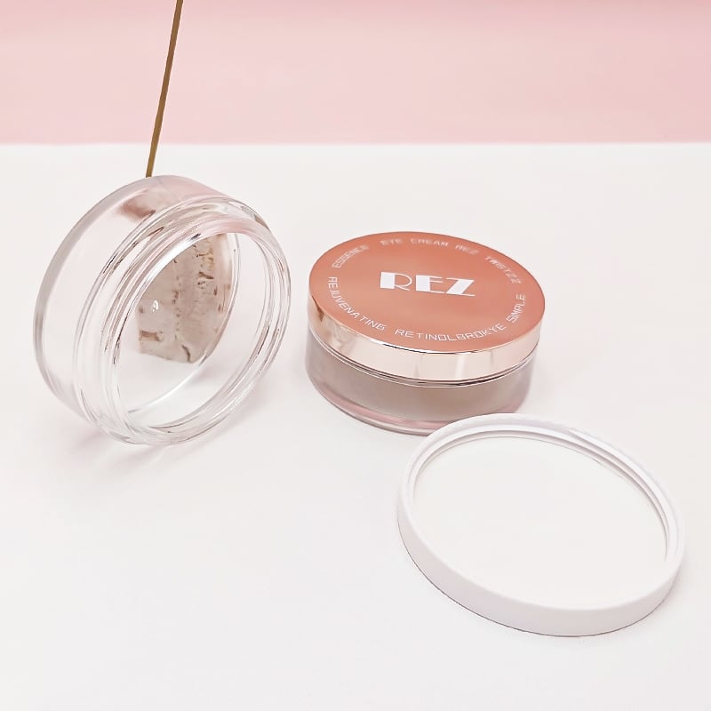 New Design flat Glass Cosmetic Jar With Electroplated silver gold lid HY-1871