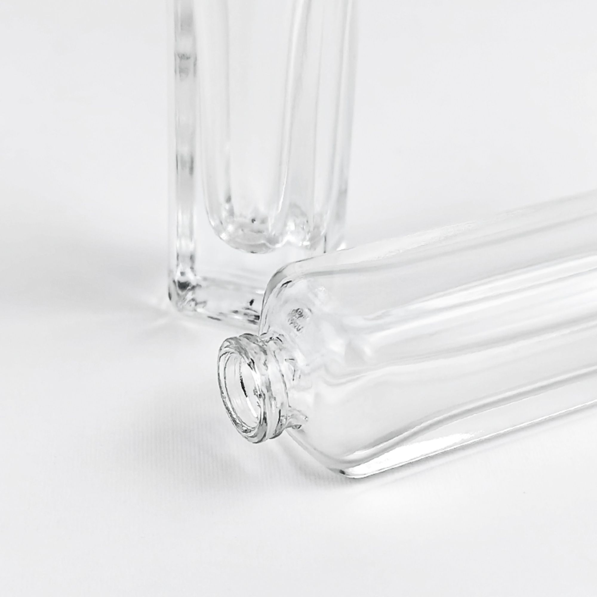 Slim Mini Empty Perfume Spray Bottle Portable Atomizer HY-P314