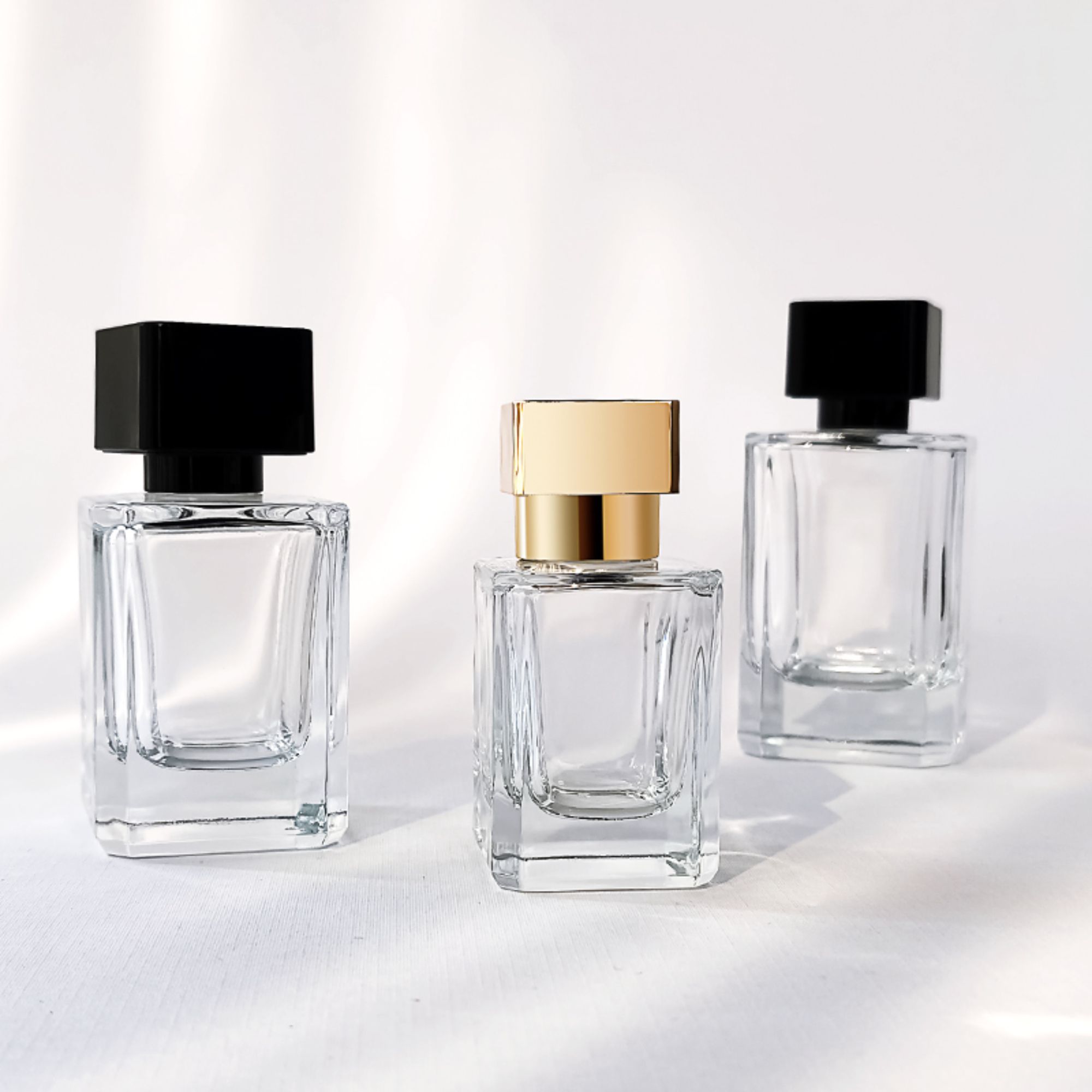 Luxus 50ml Quadrat Nachfüllbar Duerchichtig Glas Parfumflaschen HY-P316