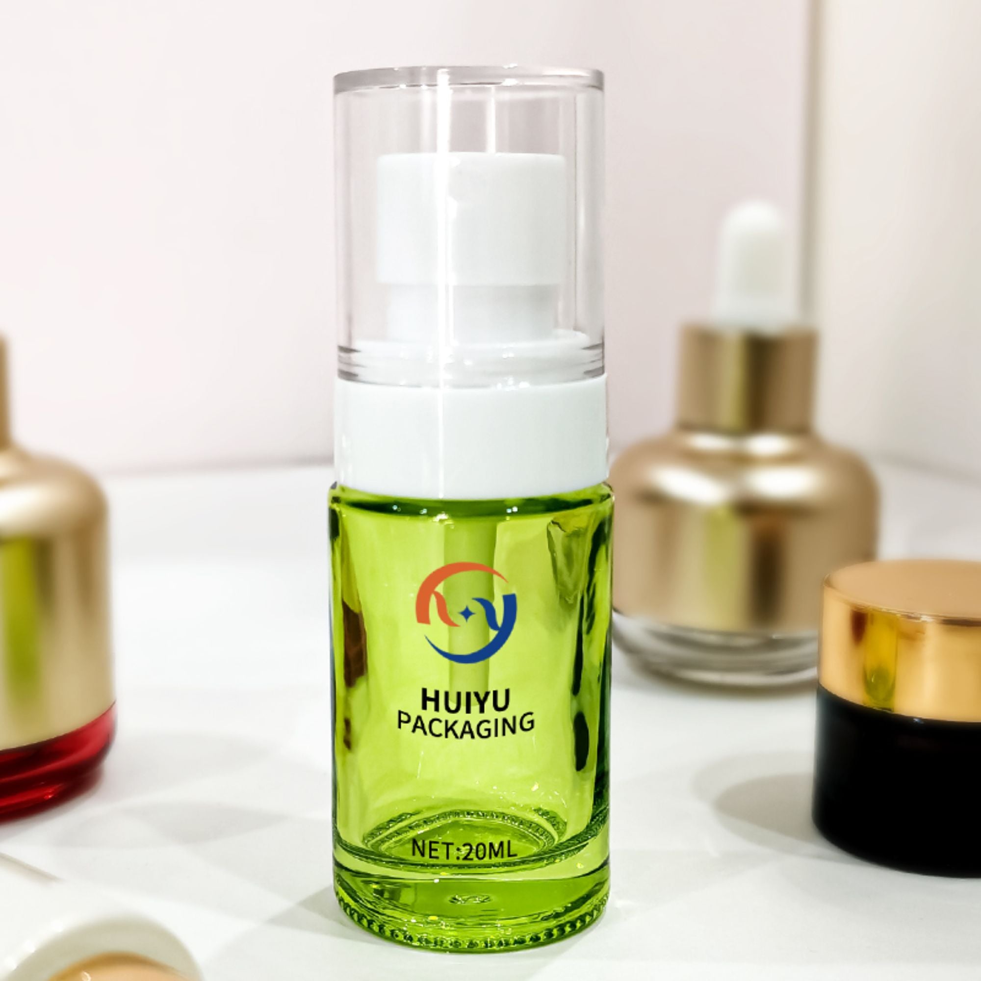 New arrival Skincare bottles mini mist spray bottle with pump  HY-133