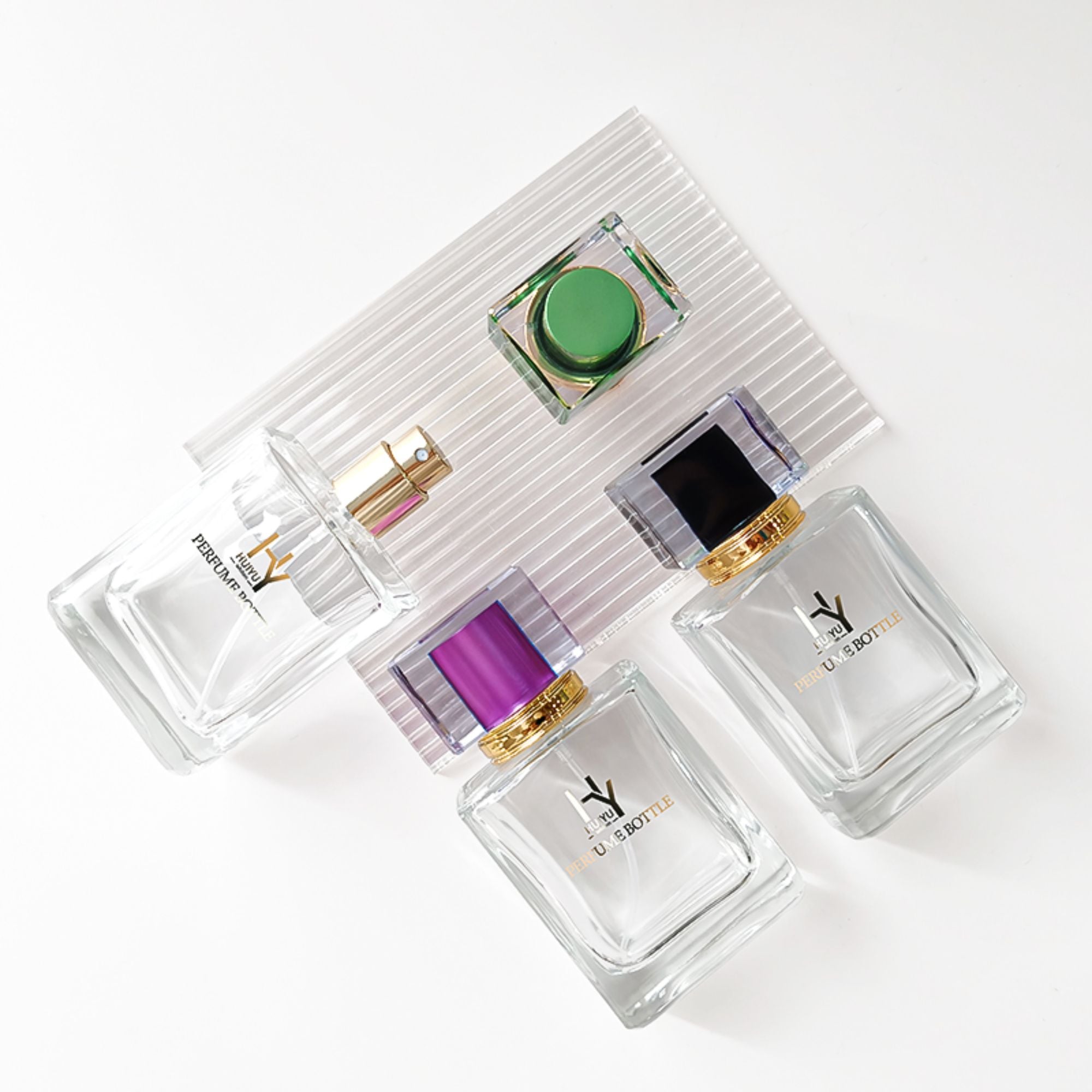 Ontwerp Vierkante Parfumfles Personaliseer Parfumfles Unieke Luxusfles HY-P301