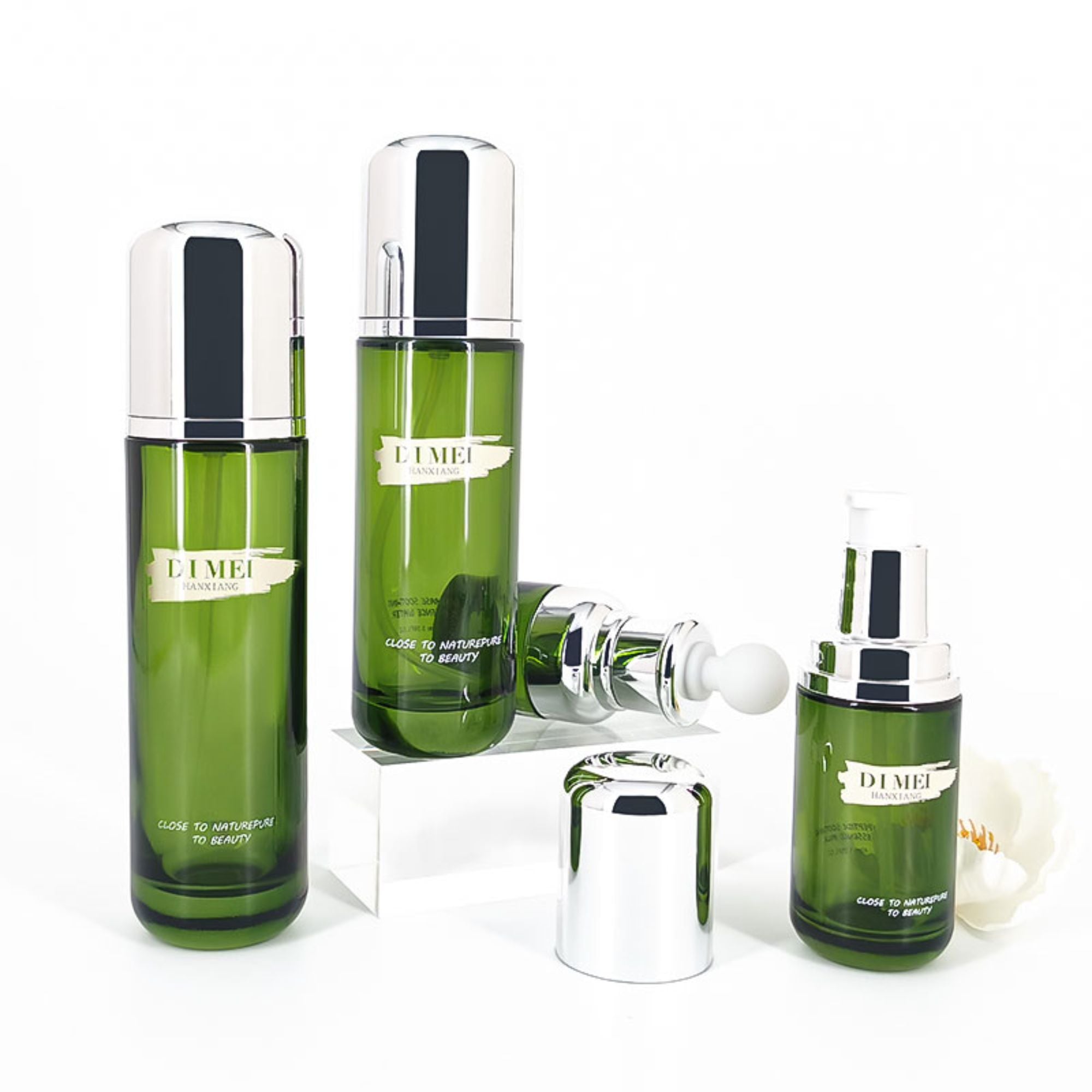Custom Round capsule style lotion Skincare packaging set HY-2335