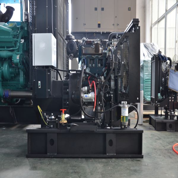 Fortrus på varigheten og styrken til en 15000 watt dieselgenerator