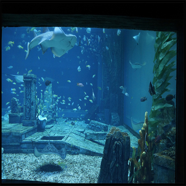 The Benefits of Acrylic Pool Panels
