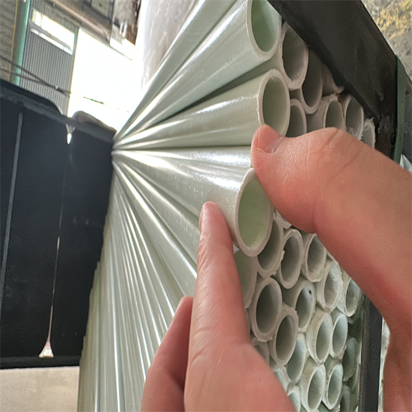 Easy to install and adjust for growing plants