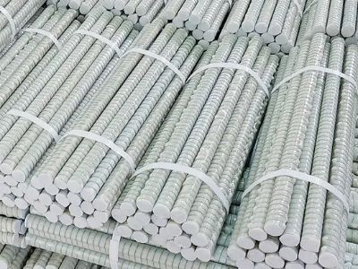 Industrielle anvendelsesområder for vævede carbonfiber-rør i fremstilling af biler og sportudstyr