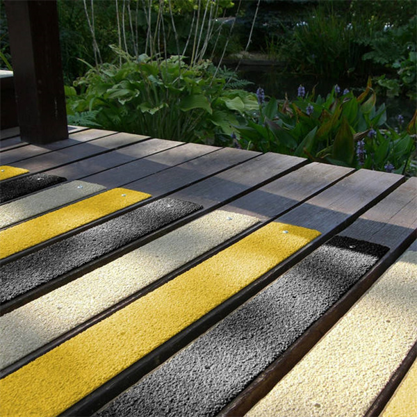 How Pultruded Fiberglass Decking is Reshaping the Industry