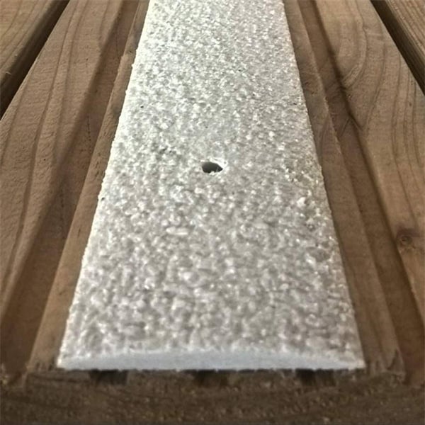 Khám phá nhiều ứng dụng của các thanh sợi thủy tinh rắn