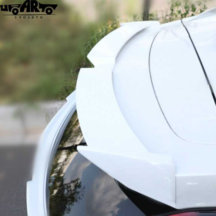 lip Spoiler for Cadillac XT4