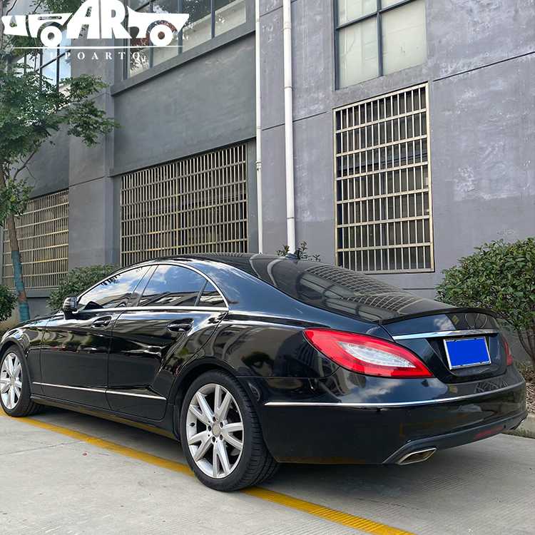2016 w218 spoiler