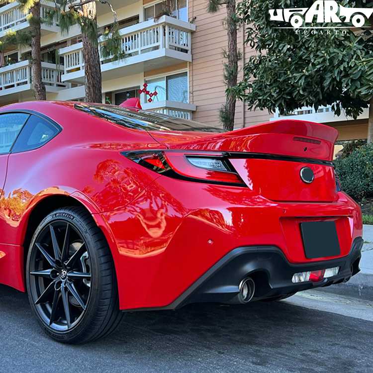 GR86 tail spoiler