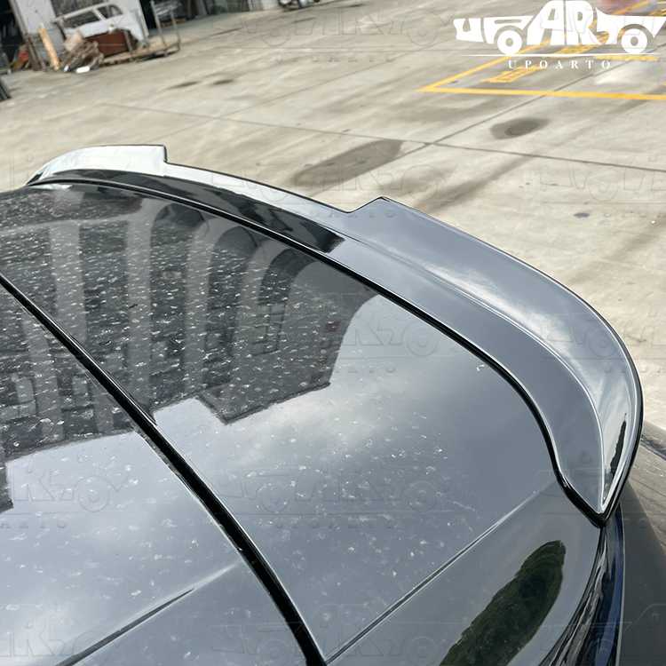 cayenne 2020 spoiler
