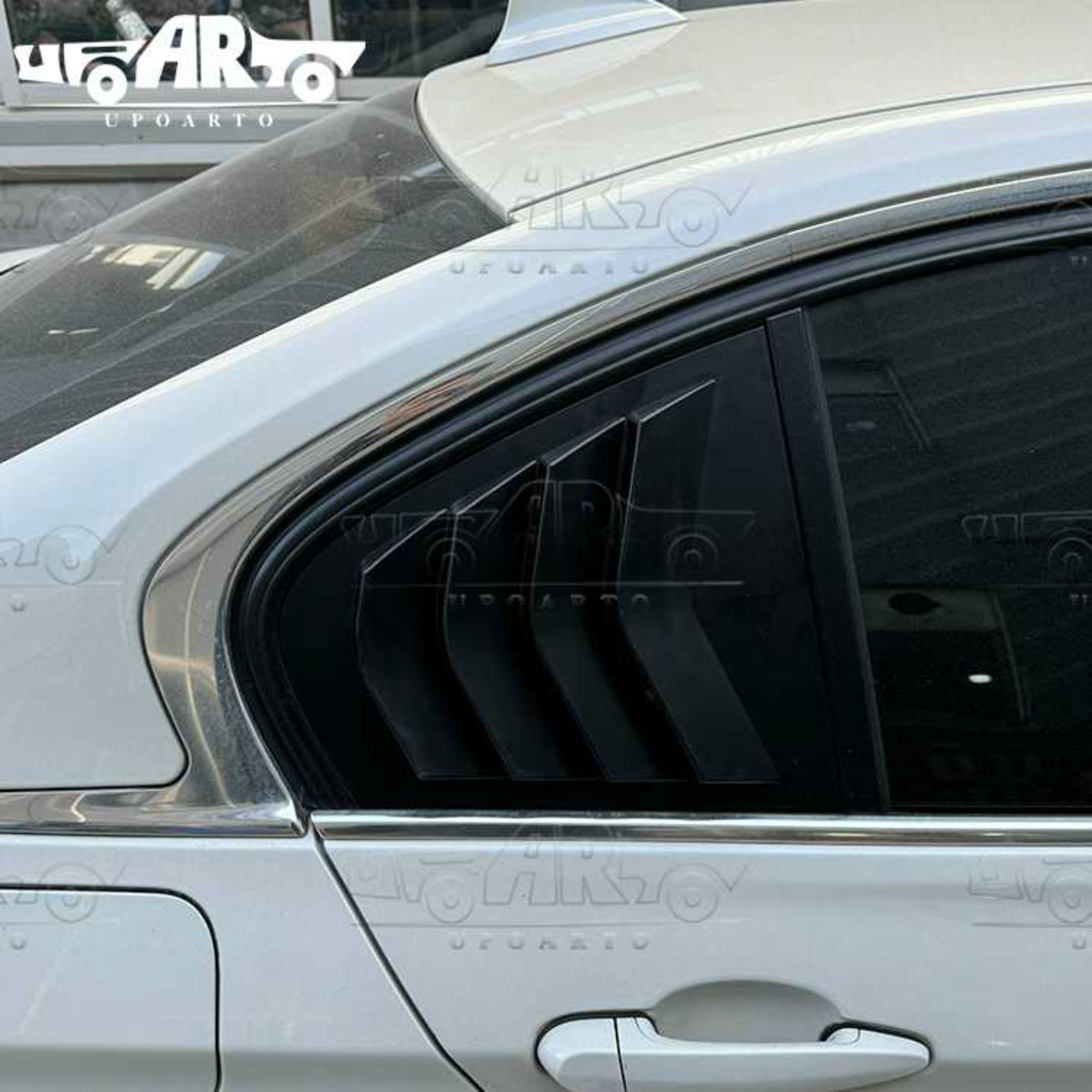 AR-BMW-0177 Intermittente laterale per vetro posteriore per BMW 3 Series F30 2012-2015