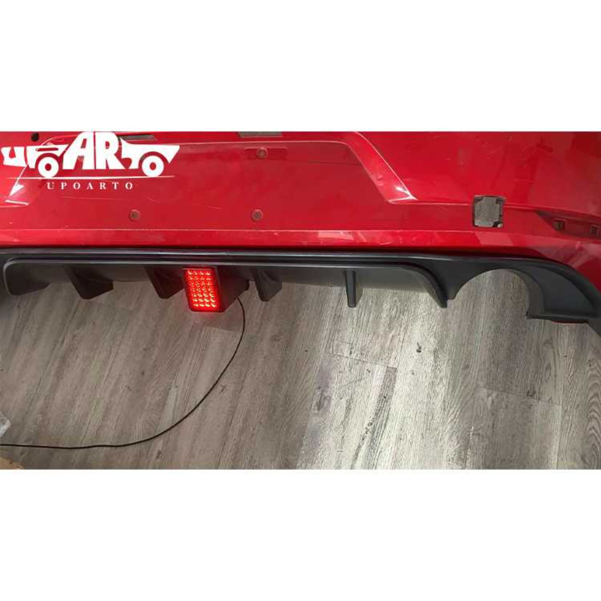 AR-VW-0111 W stylu TCR tylne wargi aerodynamiczne z lampą dla Volkswagen Golf 7.5