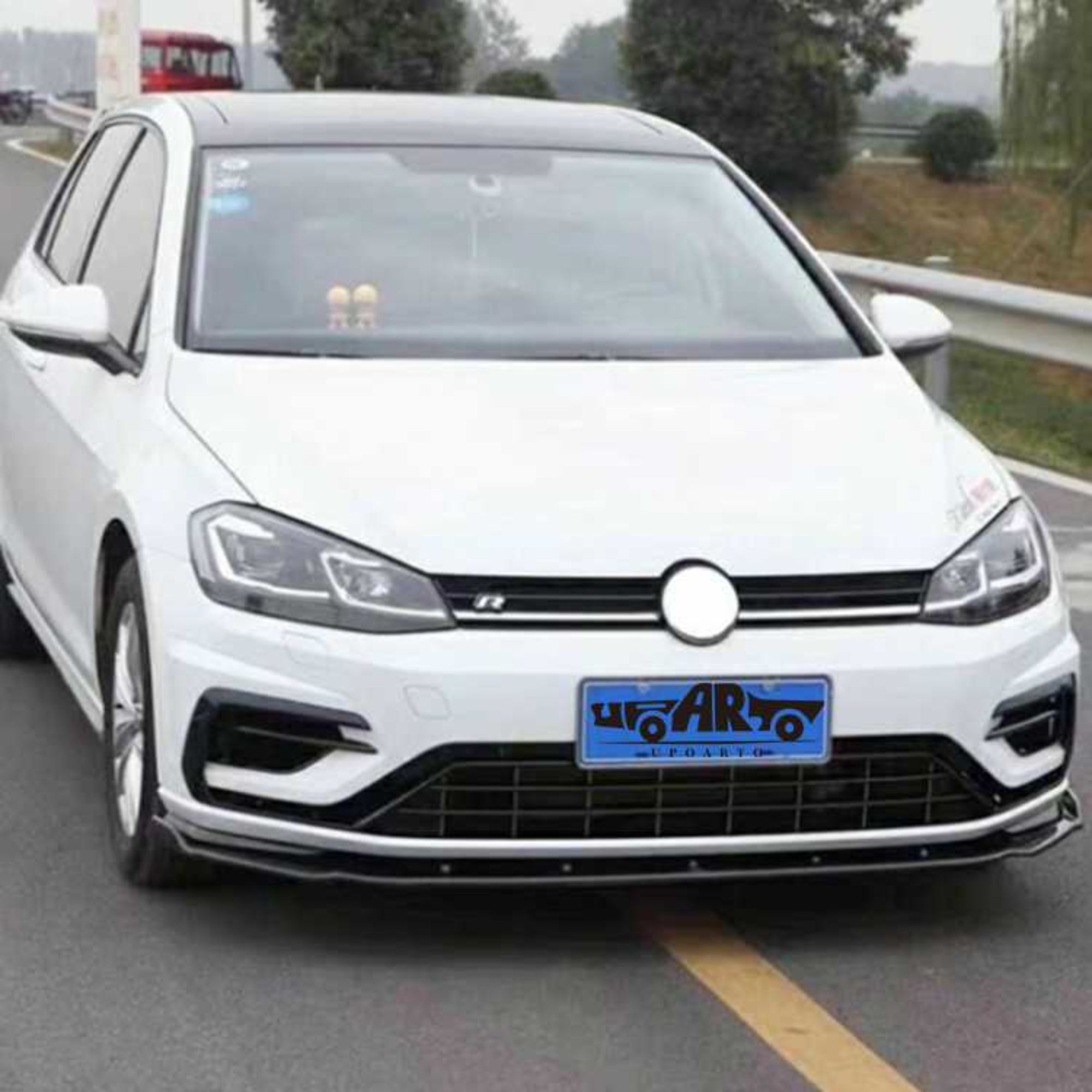 AR-VW-097 Pemodelan Injeksi 3PCS Bibir Depan untuk Volkswagen Golf 7.5 R R-line GTI 2017-2020