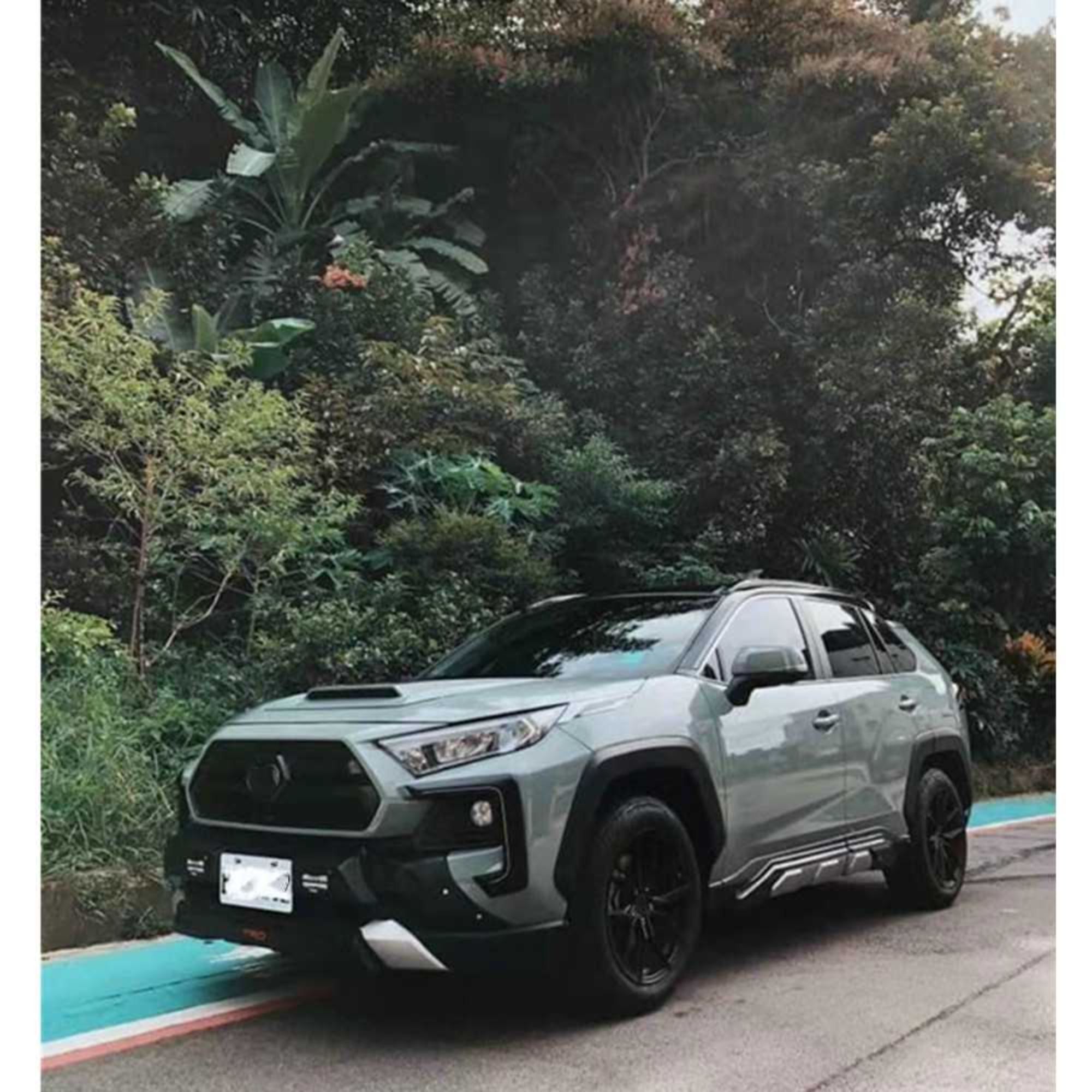 AR-Toyota-052 Car Light Eyebrow for Toyota RAV4 4X4 2019 2020
