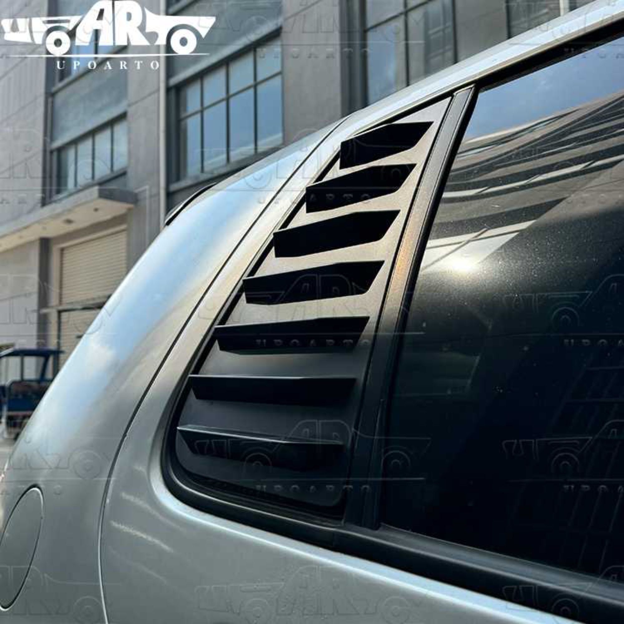 AR-VW-0191 غطاء زخرفي لنافذة خلفية سيارة Volkswagen Golf 4