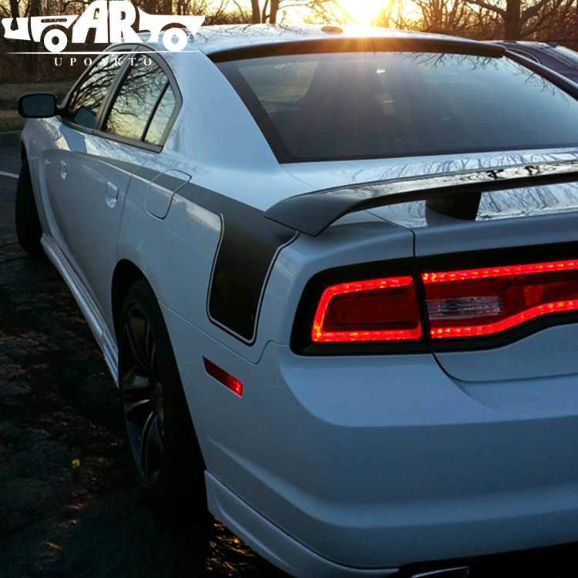 AR-Dodge-010 2011-2014 жылдардын Dodge Charger SRT8 үчүн Super Bee Фабрикалый Стильдин Артка Спортер