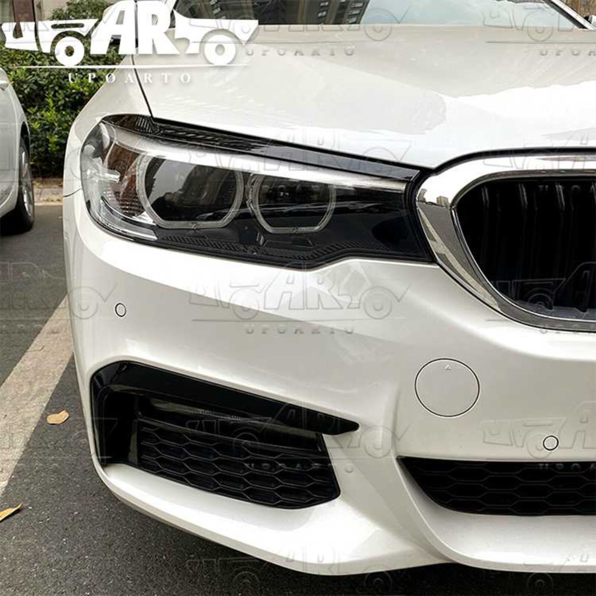 AR-BMW-0188 Светлая бровь для BMW 5 серии G30 2018-2020