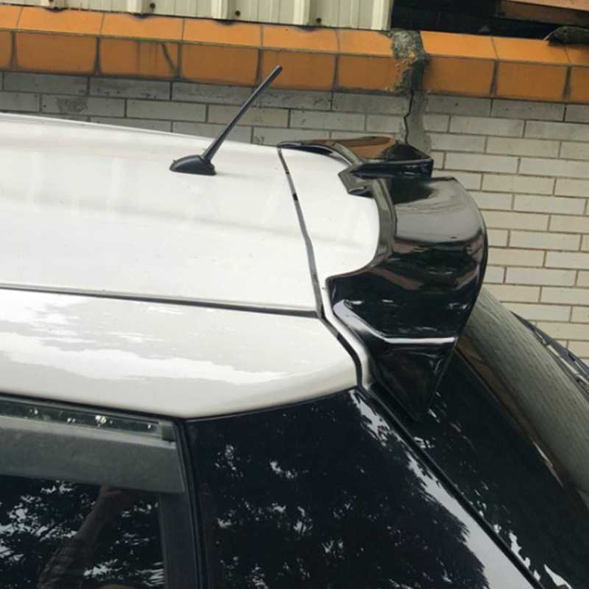 AR-Toyota-029 Oettinger Style Zadní Spoiler pro Toyota Vios Yaris Hatchback 2014-2018