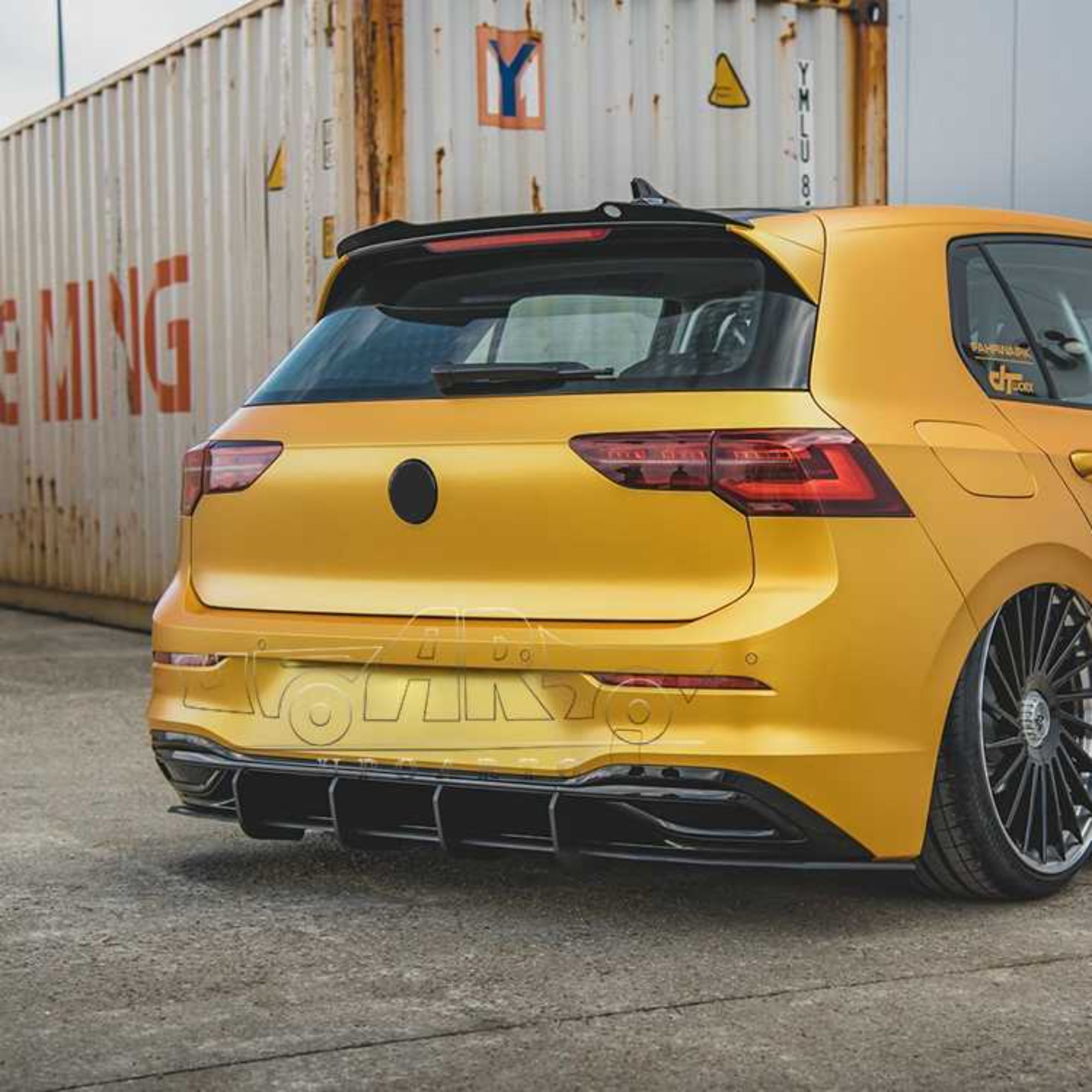 AR-VW-0131 Volkswagen Golf 8 R-line учүн Артка Бладе Диффюзер Жана Арткы Төмөнгө Сплиттерлер