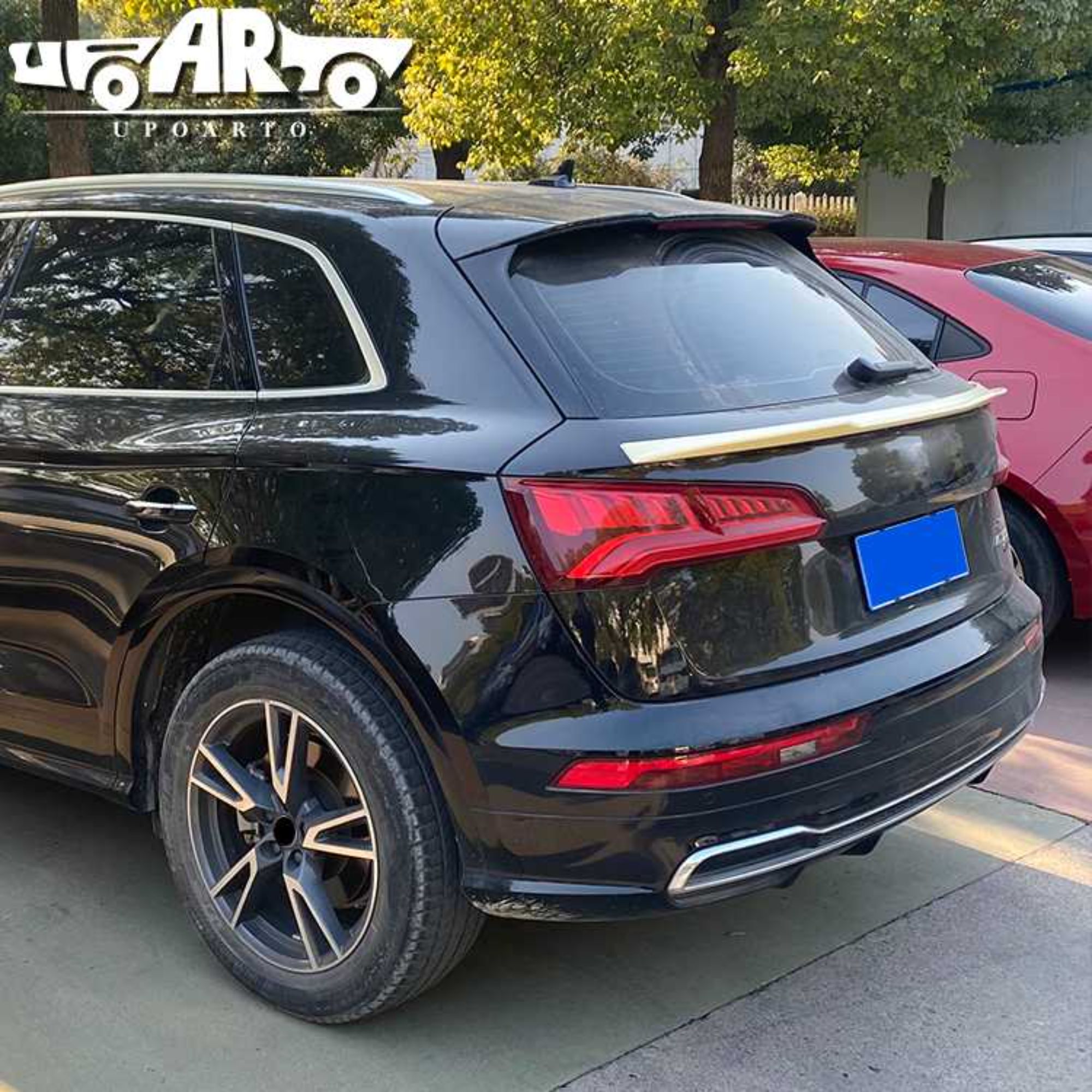 AR-AUDI-063 Střední spláchnutí pro Audi Q5 S Line SQ5 MK2 2017+