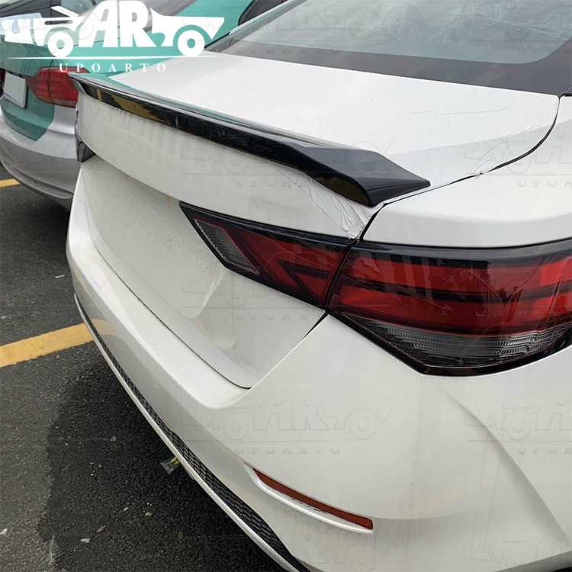 AR-Nissan-009 ชิ้นส่วนท้ายรถสำหรับ Nissan Sylphy Sentra B18 2020-2021