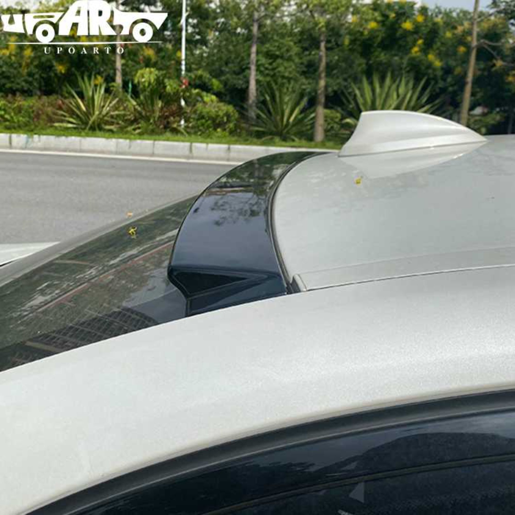 AR-BMW-040 Stropný spoiler pre BMW 5 Series G38 2018-2020