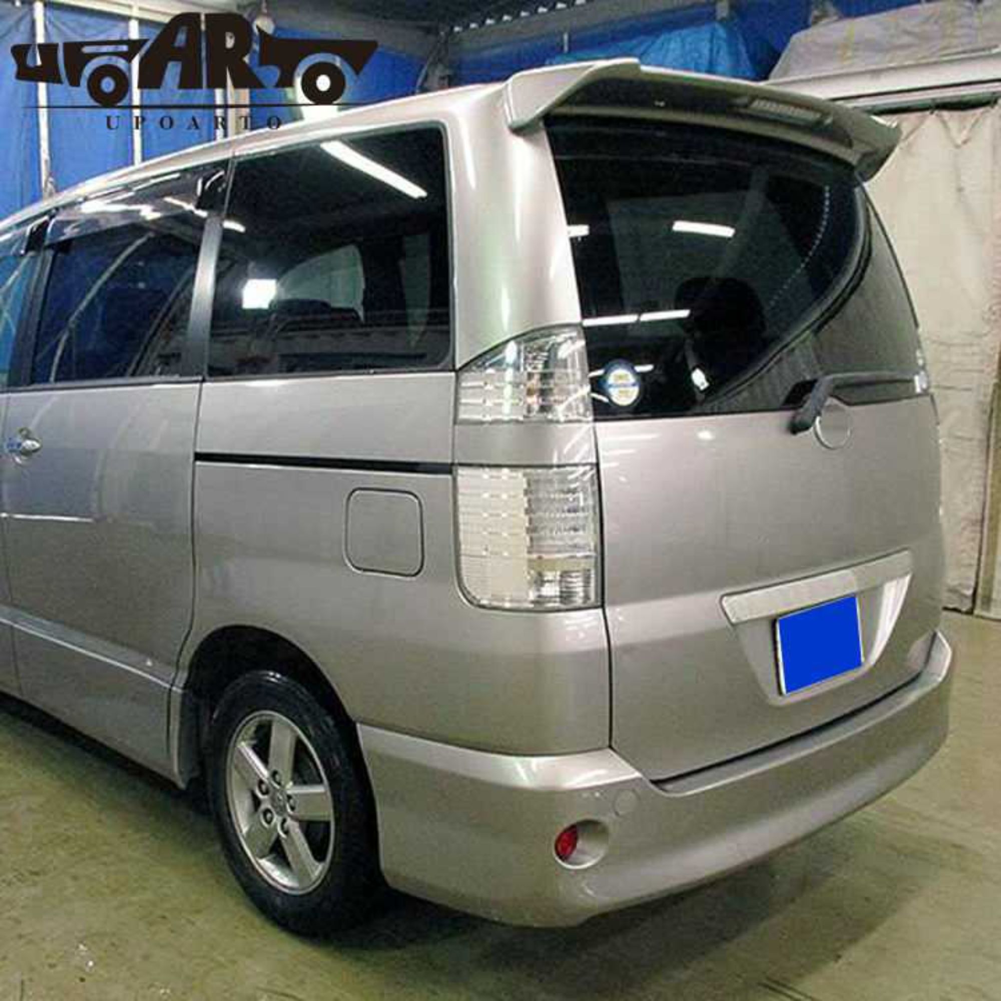 AR-Toyota-047 With Lamp Rear Spoiler for Toyota Noah 2005-2009